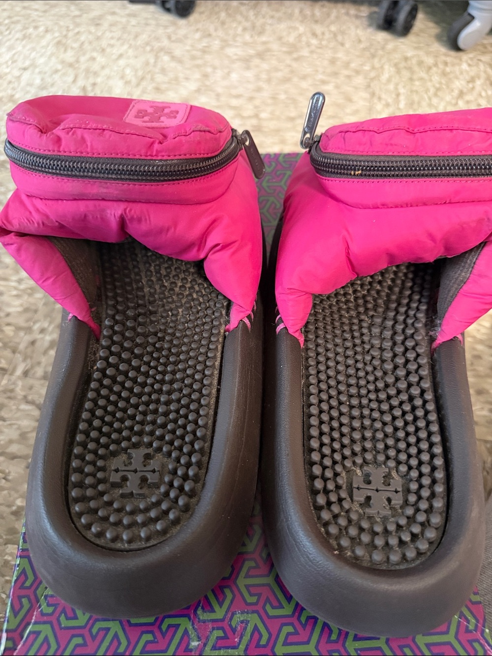 Tory Burch Magenta Pocket Sport Slide Sandals EUC - Picture 10 of 11